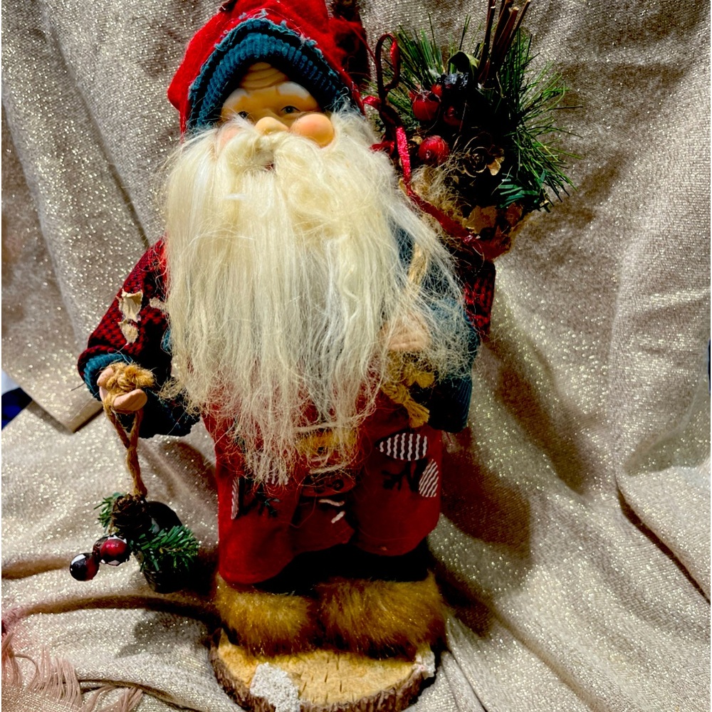 Vintage (1970s) Woodland Santa On Base